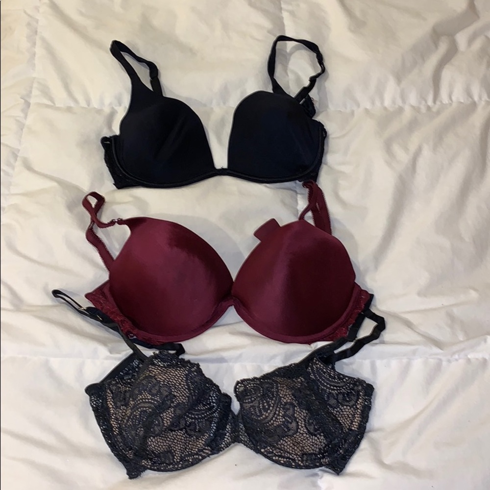 Victoria’s Secret Bra Bundle!! 34D
